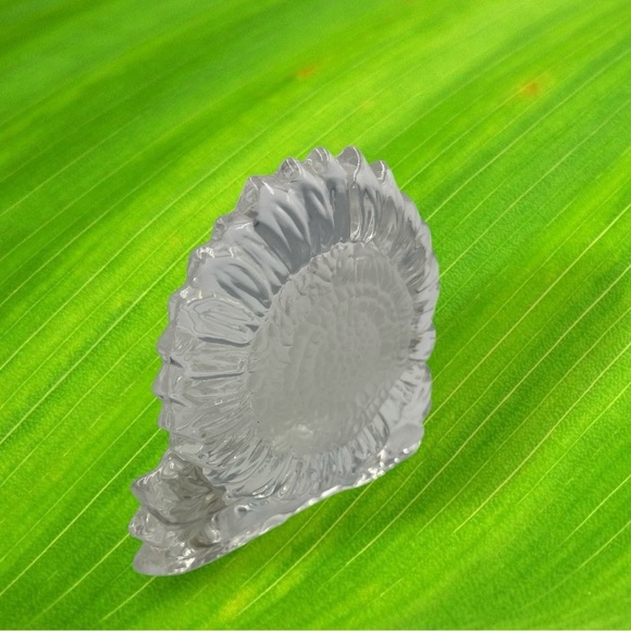 Partylite Clear Frosted Glass Sunflower Candle Tealight Holder - Picture 7 of 11